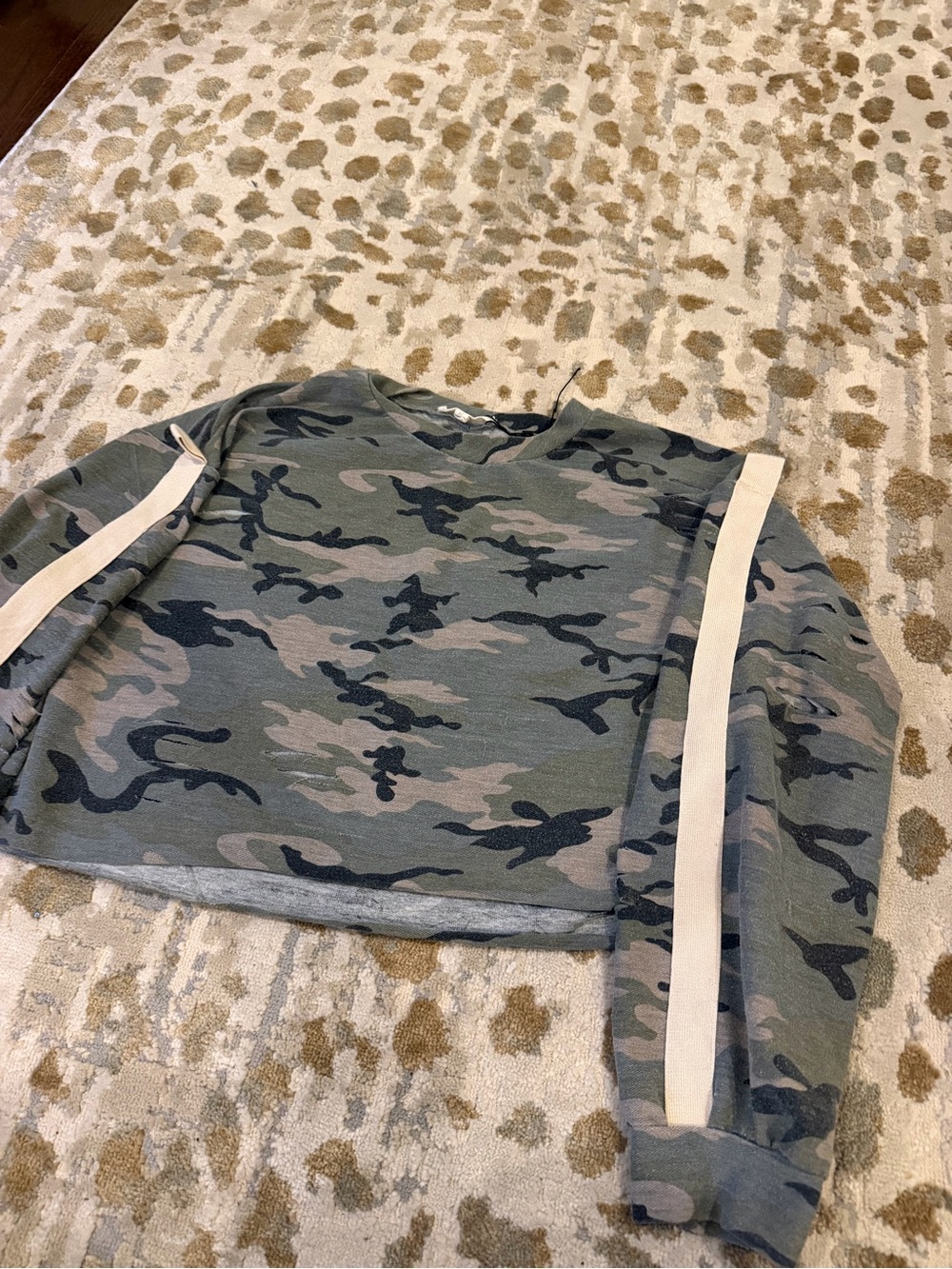 Camo Cropped Sweatshirt with Cream Stripe